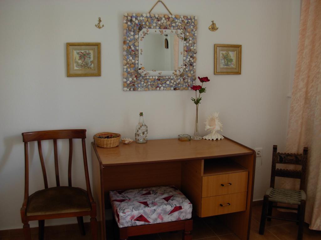 Michele'S Flat Apartman Hriszí Aktí Haniá Kültér fotó